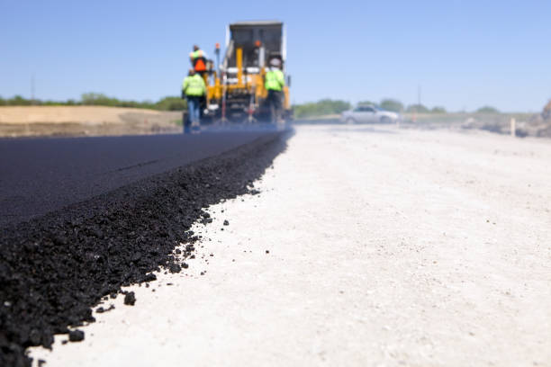 Best Driveway Pavers Near Me  in Mason City, IA