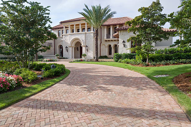 Reasons to Select Us for Your Driveway Paving Requirements in Mason City, IA